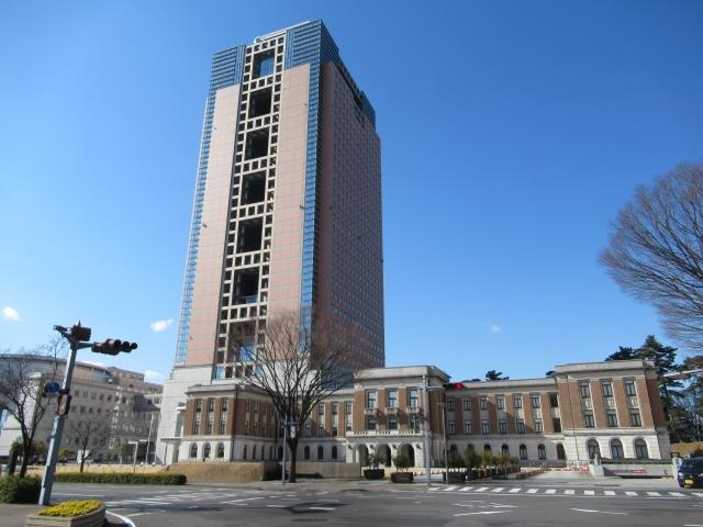 群馬県庁(前橋市)[フリー素材より]