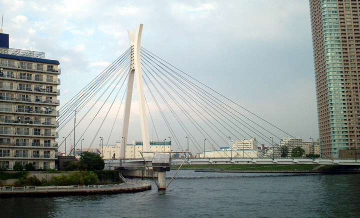 中央大橋