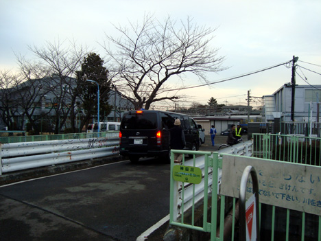 京王橋北詰側(京王電鉄富士見ヶ丘検車区)
